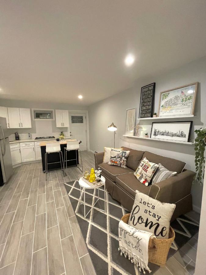 Modern Apartment With Parking & Quick Ride To Manhattan New York Exterior foto