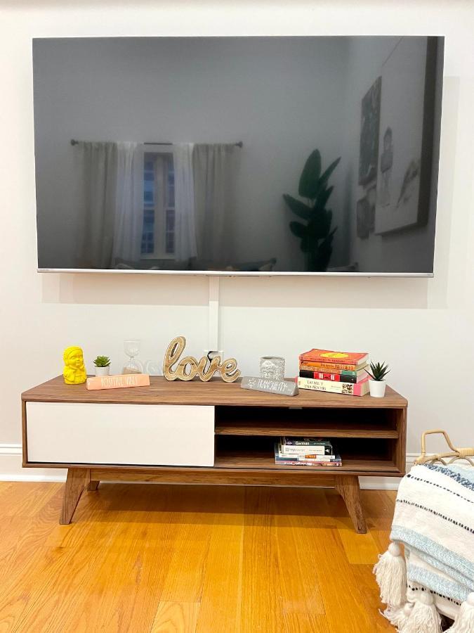 Modern Apartment With Parking & Quick Ride To Manhattan New York Exterior foto