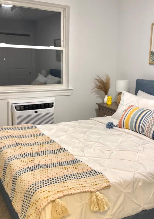 Modern Apartment With Parking & Quick Ride To Manhattan New York Exterior foto